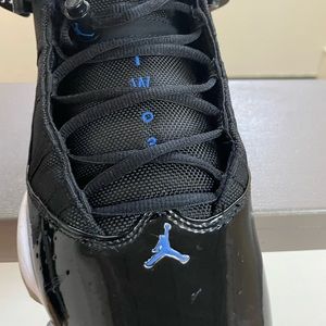 Jordan 6 rings in 9/10 condition